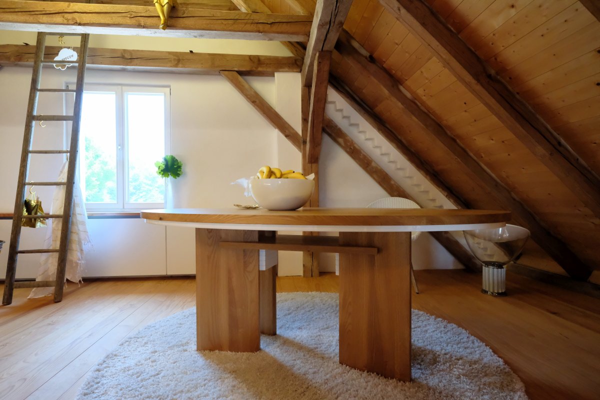 FAVORIT Tisch Eiche